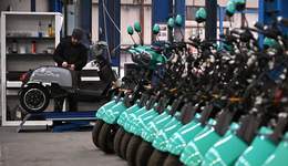 两轮车电动化转型提速，宝马、哈雷占据中高端主要市场