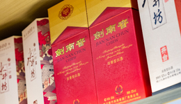 高端化受阻，剑南春琐事缠身掉队难追