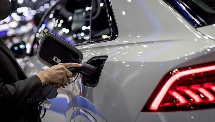 碳酸锂，新能源汽车