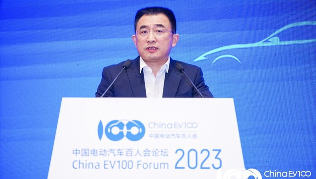 赛力斯CTO许林：华为确实没造车，我们是联合开发| 电动汽车百人会