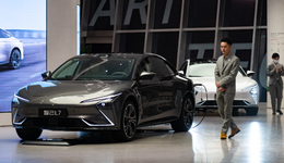 当造车新势力告别了高增长