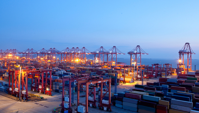 上港集团刷新业绩，去年归母净利润达172亿元