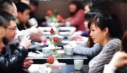 “饭搭子”相亲，这届年轻人的新型社交
