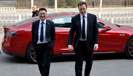 实至名归的晋升：特斯拉迎来权势最高的华人
