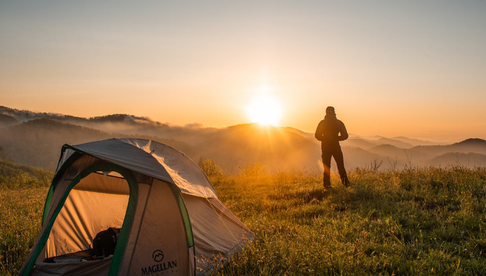 户外运动,年轻人,跨境游,露营,飞盘,
