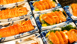 三文鱼“咬残”佳沃食品