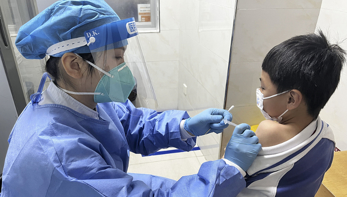 成大生物上市次年营收净利双降，“狂犬疫苗之王”正在被赶上