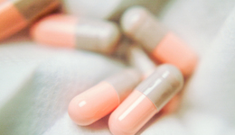 在樂(lè)觀中“倒下”：一對(duì)王牌抗癌組合的事與愿違