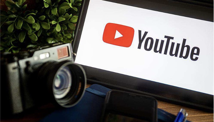 电厂丨停更近两年，李子柒的YouTube频道为何还能月入几十万？