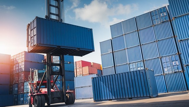 直通部委 | 一季度我国外贸进出口同比增长4.8% “五一”假期文旅需求呈明显上升趋势