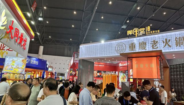 【特写】重返春糖：人山人海签约谨慎，预制菜、酒业赛道温暖复苏