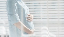 如何完善生育保險(xiǎn)制度減輕企業(yè)和個(gè)人生育負(fù)擔(dān)？國(guó)家衛(wèi)健委答復(fù)