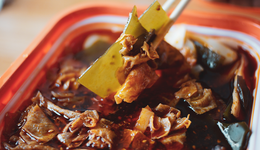 难逃网红宿命，“自嗨锅”们不香了？