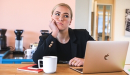 已读不回，00后求职者专治HR