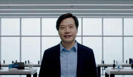 雷軍殺入大模型