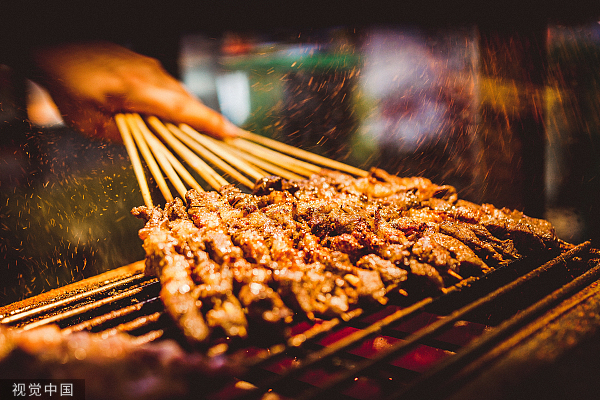 淄博烧烤成功出圈，银行业也来“添柴加火”，推出了哪些专属信贷产品？