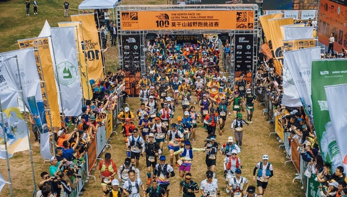 一个周末聚集超30场跑步赛事，户外品牌热衷越野跑