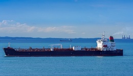 制裁下出口创新高，俄罗斯石油被哪些神秘客户买走了？