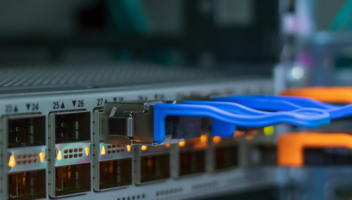 调研早知道 | 光模块产业链公司拿下新大单，板块连续涨停，还能再追吗？