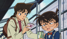 半个月上了9次热搜，年轻人为啥逮着这对CP不放？