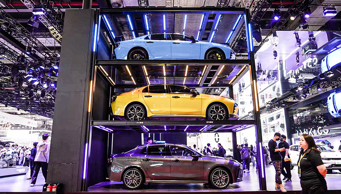 特斯拉，比亚迪，蔚来，雷军，大众