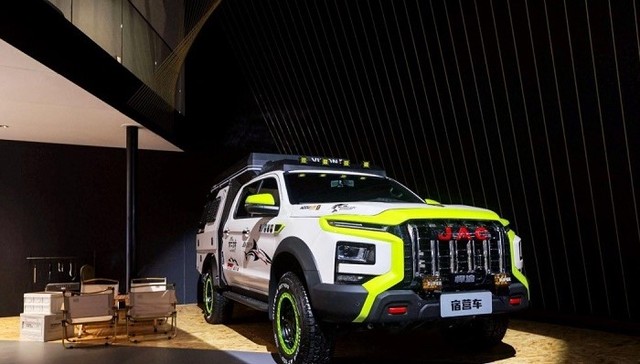 汽车公司竞相布局，皮卡市场成新风口｜2023上海车展