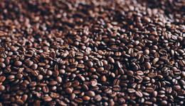 星巴克、瑞幸們，為何干不掉速溶咖啡？