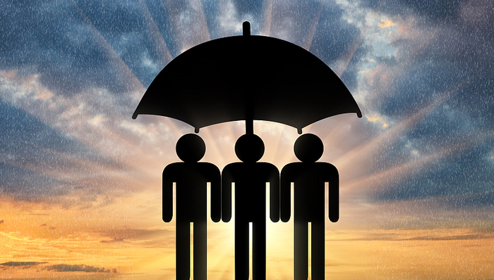 消费者提前退保，530万保费缩水九成，法院判决：保险公司全赔丨局外人