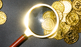 盲盒卖不动了，连亏三年后金运激光面临“ST”