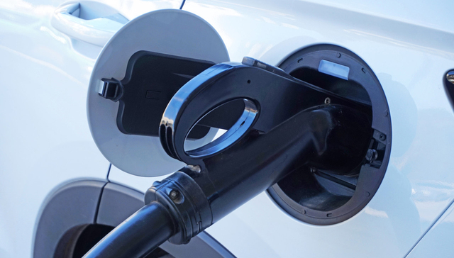 一季度装车量翻番，比亚迪全球市占率升至16% | 动力电池月度排名㉔