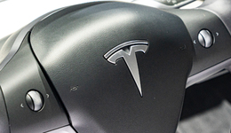 特斯拉漲價(jià)，門店人氣卻更旺了