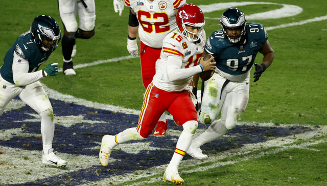 10天内两次刷新，NFL最高年薪纪录已破2.6亿美元