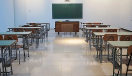 騰訊“搶走”釘釘?shù)恼n堂