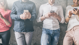 谁是00后手机里的“BAT”？