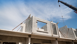 法治面｜哈爾濱一小區(qū)住戶私拆承重墻致樓體開裂，誰應(yīng)擔(dān)責(zé)？