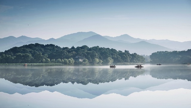 宏观周观察∣两大重磅会议传递中长期发展新信号