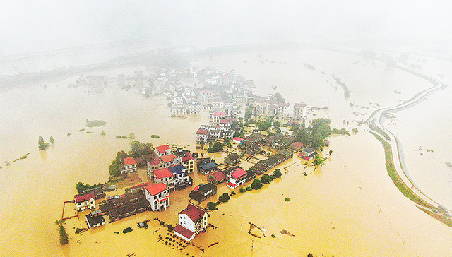 【图集】南方部分地区发生暴雨洪水，江西强降雨已造成超50万人受灾