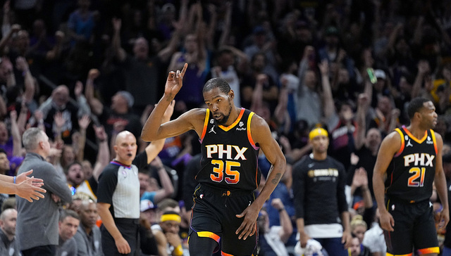 NBA季后赛与掘金战况胶着，太阳队还要分神打官司