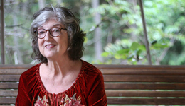 普利策小说奖105年来首次授予两位作家，芭芭拉·金索沃和赫尔南·迪亚兹获奖