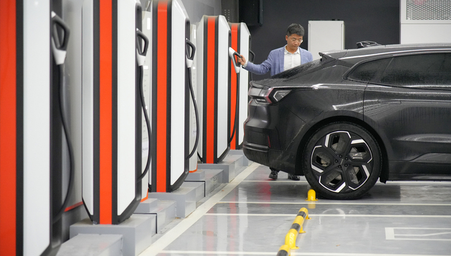 Chinese carmakers set for assault on Europe’s electric SUV market