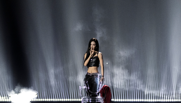 《乘风破浪的姐姐》,综艺,社交媒体,芒果tv,