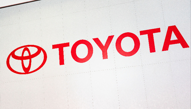 丰田净利润四年来首降，将在电动汽车领域追加投资