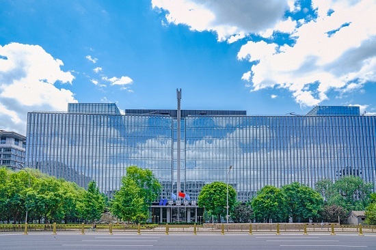 拟收购控股股东近200亿资产，华能水电股价大涨