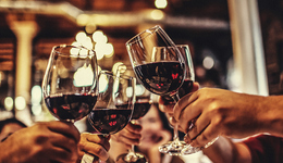 空了酒瓶，始有文明？| 說書