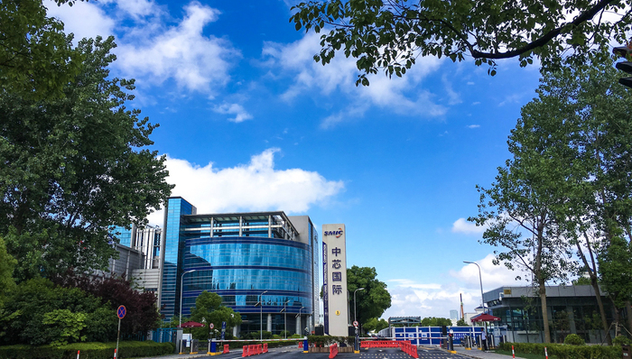 市场触底但客户信心回升，中芯国际管理层谈如何在下行行情争市场