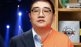 那個(gè)“從不打傘”的男人，從京東退休了