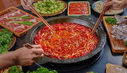 地方新聞精選 | 四川正研究統(tǒng)一火鍋辣度標(biāo)準(zhǔn) 廣州海關(guān)截獲1881枚納粹徽章