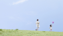 “與母親聯(lián)結(jié)既是力量的源泉，也可能是混亂的根源” | 書單