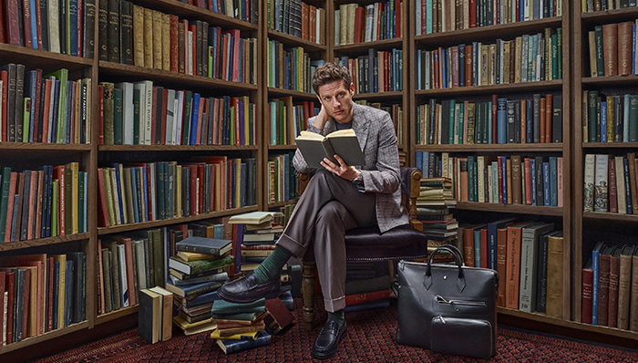 万宝龙“书林漫旅”开启伦敦篇章，Carolina Herrera推出首个美妆系列 | 是日美好事物