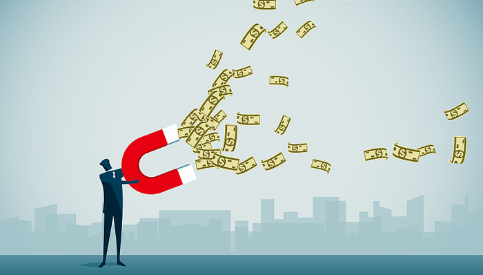 保费与股价齐上涨！A股五大上市险企前四月总揽保费1.2万亿元，同比增长5%